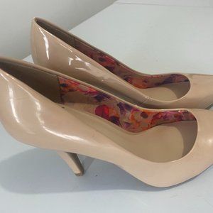 Fergalicious Nude Heel/Pump  Size 8.5